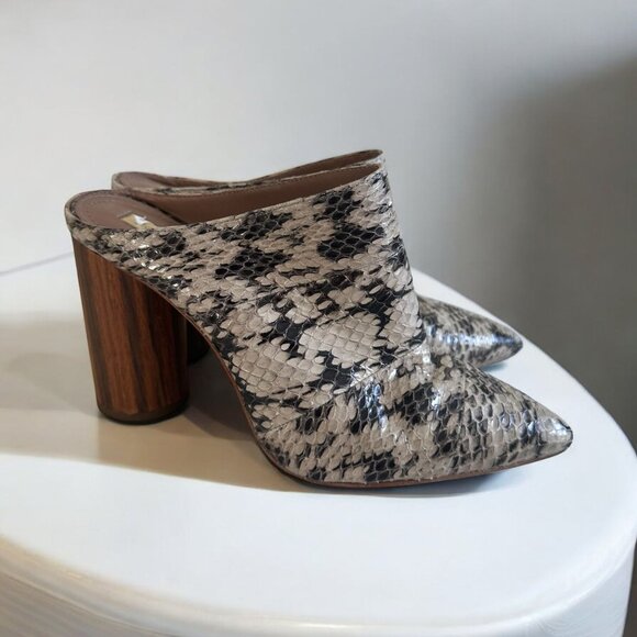 BCBGMAXAZRIA  Snake Print Leather Mules Heels Size 7.5 - Picture 1 of 8
